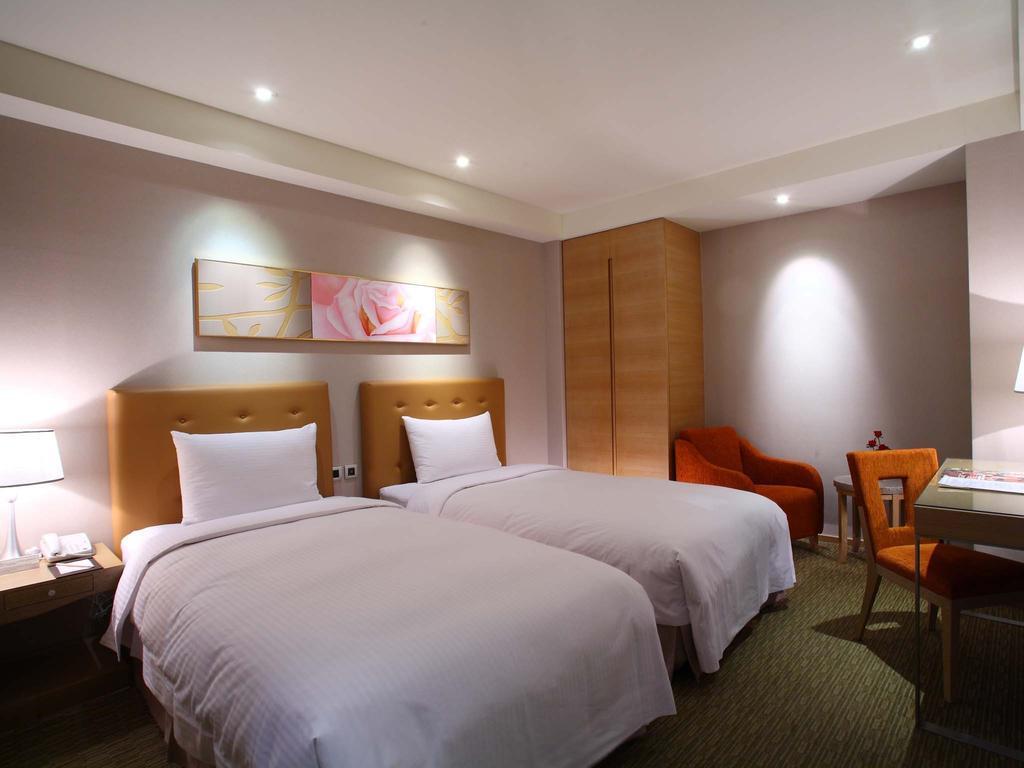 Classic City Resort Hualien City Room photo